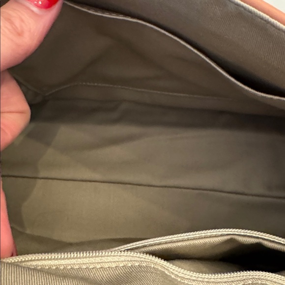 Nearly New! Talbots Pink Leather Bag - Picture 12 of 14